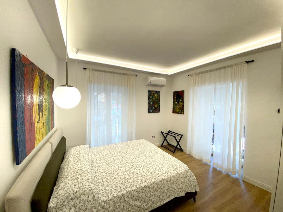Scarlatti 67 Apartment Napoli Bagian luar foto