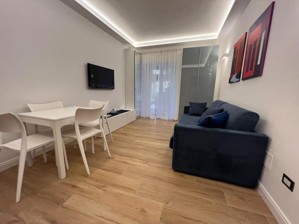 Scarlatti 67 Apartment Napoli Bagian luar foto